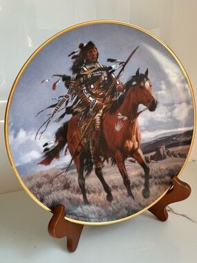 Fine Porcelain 24k gold collector plate Proud Hunter by Tom Beecham